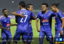 Arema FC vs Persib: Tiga Pilar Tuan Rumah Diragukan Tampil - JPNN.com