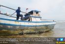 Terombang-ambing di Laut, Tujuh Nelayan Asal Lebak Terdampar di Lampung - JPNN.com