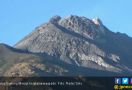 Gunung Merapi Meletus Lagi Dini Hari Tadi, Tetap Waspada Tetapi Jangan Panik Ya - JPNN.com