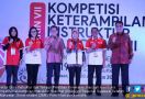 Kemnaker: Instruktur LPK Regio Sulawesi Selatan Ikut KKIN - JPNN.com
