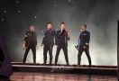 Westlife Nyanyikan Lagu-lagu Queen di Candi Borobudur - JPNN.com