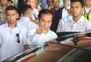 Sepertinya Laga Indonesia Vs Malaysia di SUGBK Tak Akan Dihadiri Presiden Jokowi - JPNN.com