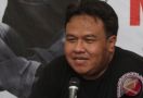 Detik-detik Aktivis Dandhy Dwi Laksono Ditangkap Jelang Tengah Malam - JPNN.com