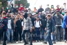 Mahasiswa Kecewa Tidak Bisa Demo di Depan Gedung DPR - JPNN.com