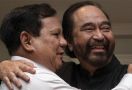 Berpelukan, Prabowo Subianto Berterima Kasih, Surya Paloh Bersyukur - JPNN.com