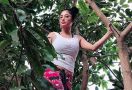 Kaca Rumah Mendadak Pecah, Dewi Perssik: Aku Enggak Takut dengan Hal Mistis - JPNN.com