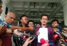 Ssstt...Novel Baswedan Titipkan Dokumen Penting untuk Pak Jokowi Sebelum Pelantikan Presiden - JPNN.com
