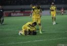 Torres Hattrick, Barito Putera Lumat Perseru Badak Lampung FC - JPNN.com