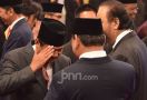 Guyonan Prabowo ke Wamenhan: Kamu Kerja, Aku yang Tidur - JPNN.com