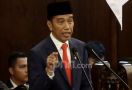 Bicara soal Jalan Tol Tiongkok, Jokowi: Jangan Ada yang Tepuk Tangan - JPNN.com