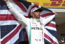 Sah! Lewis Hamilton Jadi Pembalap Keempat Inggris Dapat Gelar Sir - JPNN.com