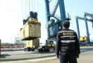 Nilai Ekspor Turun, Neraca Perdagangan Jatim Defisit USD390 Juta pada Mei 2021 - JPNN.com
