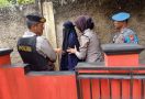 Densus Lepaskan Istri Terduga Teroris yang Ditangkap di Cianjur - JPNN.com