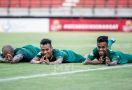 Aji Santoso Beber Kunci Persebaya Kalahkan Bhayangkara FC - JPNN.com