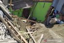 3 Orang Tewas Tertimbun Bangunan Ruko Akibat Dihantam Truk Pasir - JPNN.com