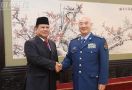 Prabowo Minta Panglima TNI Siapkan Pesawat Penjemput Alkes Corona di Tiongkok - JPNN.com
