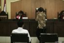 Terbukti Terima Suap, Eks Kepala Imigrasi Mataram Divonis 5 Tahun Penjara - JPNN.com