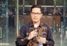 Jubir KPK Febri Diansyah Resmi Lepas Jabatannya, Ini Alasannya - JPNN.com