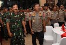 Panglima TNI dan Kapolri Pantau Pengamanan Malam Tahun Baru 2020 - JPNN.com