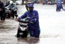 F-PDIP Sebut Anies Baswedan Mengatasi Banjir dengan Pendekatan Kata-kata - JPNN.com