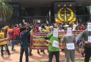 Massa Desak Jaksa Agung Buka Kembali Kasus Dugaan Pidana Novel Baswedan - JPNN.com