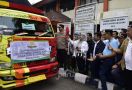Mentan Syahrul Serahkan Bantuan Kepada Korban Banjir di Jakarta dan Tangerang - JPNN.com