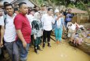 Mendes PDTT Tinjau Lokasi Banjir Lebak - JPNN.com