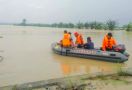 Banjir Susulan, Tiga Orang Selamat Berkat Batang Pisang, Satu Hilang - JPNN.com