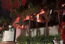 Rumah Mewah di Permata Hijau Terbakar, Dua Lansia Tewas Terpanggang - JPNN.com
