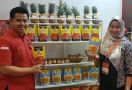 Mensos Ikut Menikmati Produk Lokal Hasil Binaan PDIP PALI - JPNN.com