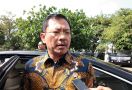 Menkes Terawan Berani Enggak Berkantor di Natuna Selama WNI Dikarantina? - JPNN.com