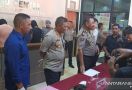 Nekat, 3 Polisi dan 2 Wanita Berbuat Hal Terlarang di Asrama Polri - JPNN.com