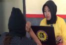 Ibu Kandung Gelap Mata, Jaminkan Bayi Dua Bulan untuk Lunasi Utang - JPNN.com