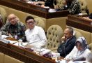 Menteri Tjahjo: 280 Ribu PNS Pusat Akan Dipindahkan ke Ibu kota Baru - JPNN.com