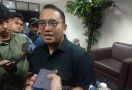 Prabowo Fokus Membantu Jokowi Ketimbang Memikirkan Hasil Survei - JPNN.com