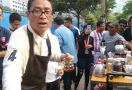 Ngebet Jadi Wagub DKI, Politikus PKS Jualan Kopi di Area CFD - JPNN.com