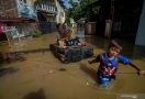 Sudah Hari Ketujuh Banjir Belum Juga Surut - JPNN.com