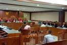 Saksi Sidang Sebut Rano Karno dan Suti Atun Terdaftar di Proyek Pemprov Banten - JPNN.com