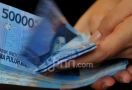 Rupiah Pasrah, Hampir Tembus Rp 15.000 per Dolar AS - JPNN.com