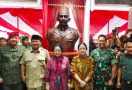 Megawati dan Prabowo Resmikan Patung Bung Karno di Akmil Magelang - JPNN.com