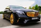 Mobil Mercedes-Benz E 300 AMG Berbalut Emas dan Berlian, Tertarik Membelinya? - JPNN.com