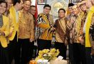 Di Markas Golkar, Presiden PKS Sampaikan Tiga Catatan terkait Omnibus Law - JPNN.com