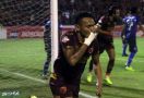 Gol Indah Ferdinand Sinaga Bawa PSM Menang Atas PSS Sleman - JPNN.com