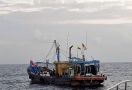Laut Natuna Belum Terbebas dari Kapal Asing Ilegal, Nih Buktinya - JPNN.com