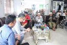 Masa Reses, Sihar Sitorus Silaturahmi ke Ponpes Musthafawiyah Purba Baru - JPNN.com