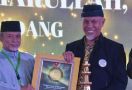 Mahyeldi Ansharullah Hingga Anies Baswedan Dapat Penghargaan Luar Biasa - JPNN.com