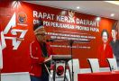 Mama Mega Titip Hoodie dan Pesan untuk Kader Banteng di Papua - JPNN.com