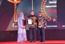 Bamsoet Kembali Raih Penghargaan Parliament of The Year 2020 - JPNN.com