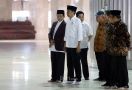 Jokowi Pengin Social Distancing jadi Gerakan Masyarakat - JPNN.com