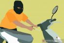 Aksi 3 Pencuri yang Terekam CCTV Ini Viral di Medsos - JPNN.com